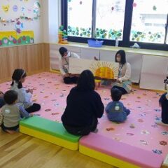 はっぴぃルーム「おはなし会」 in カワベリア